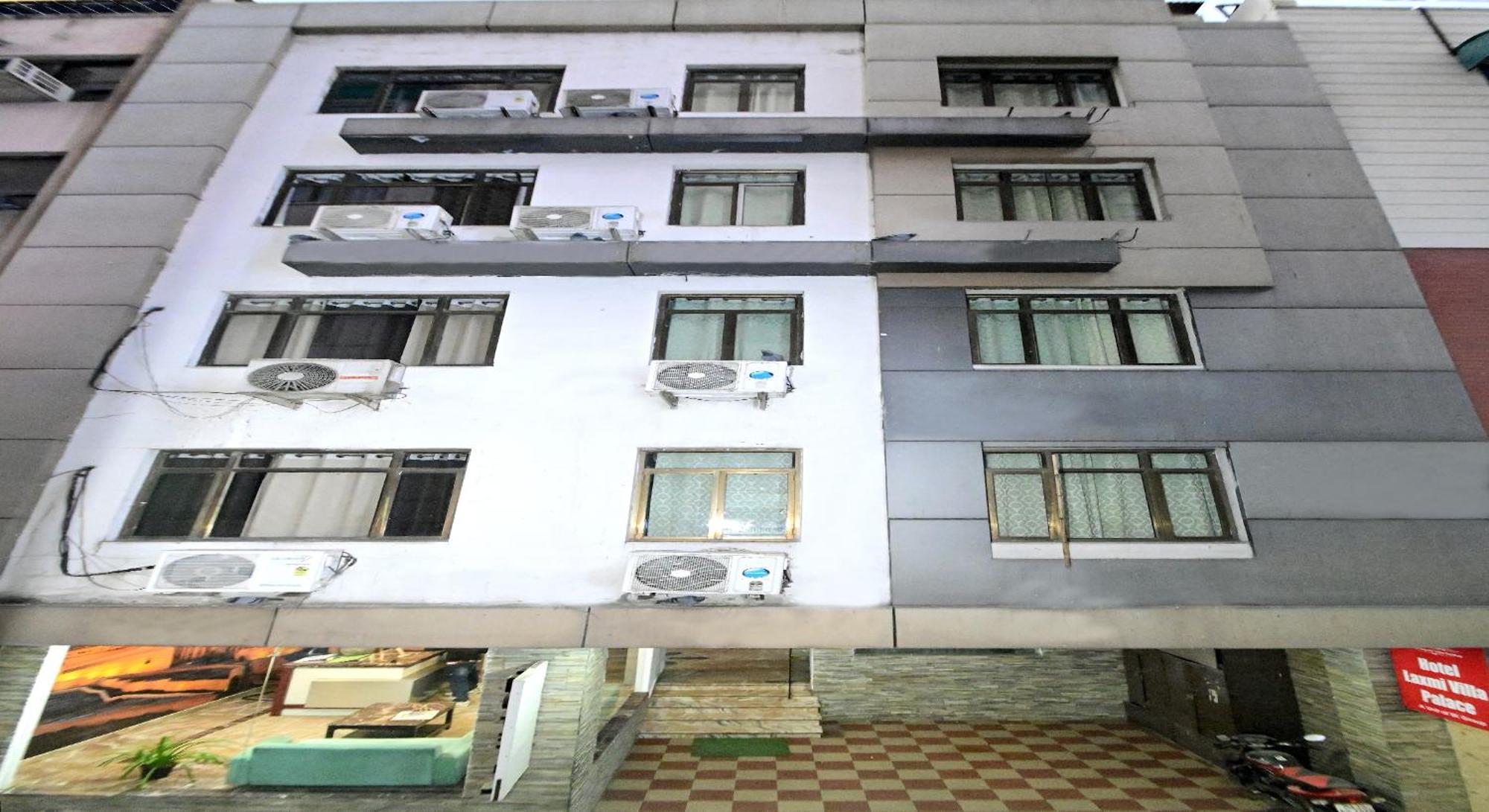 Hotel Laxmi Villa Palace-Near Jaipur Railway Station Inn