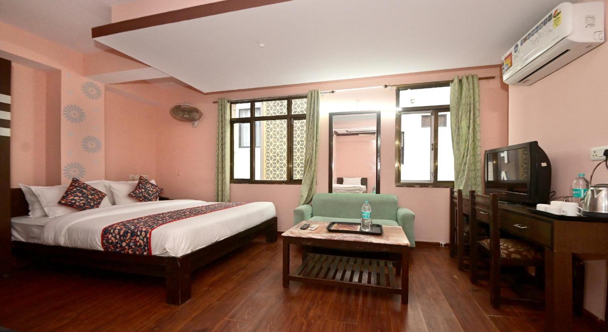 Hotel Laxmi Villa Palace-Near Jaipur Railway Station Jaipur