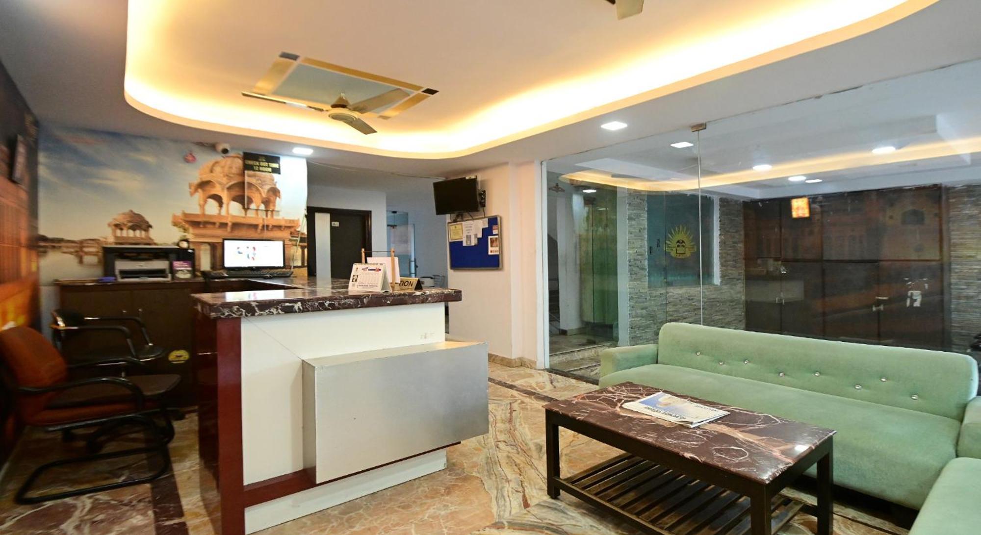 Hotel Laxmi Villa Palace-Near Jaipur Railway Station 3*